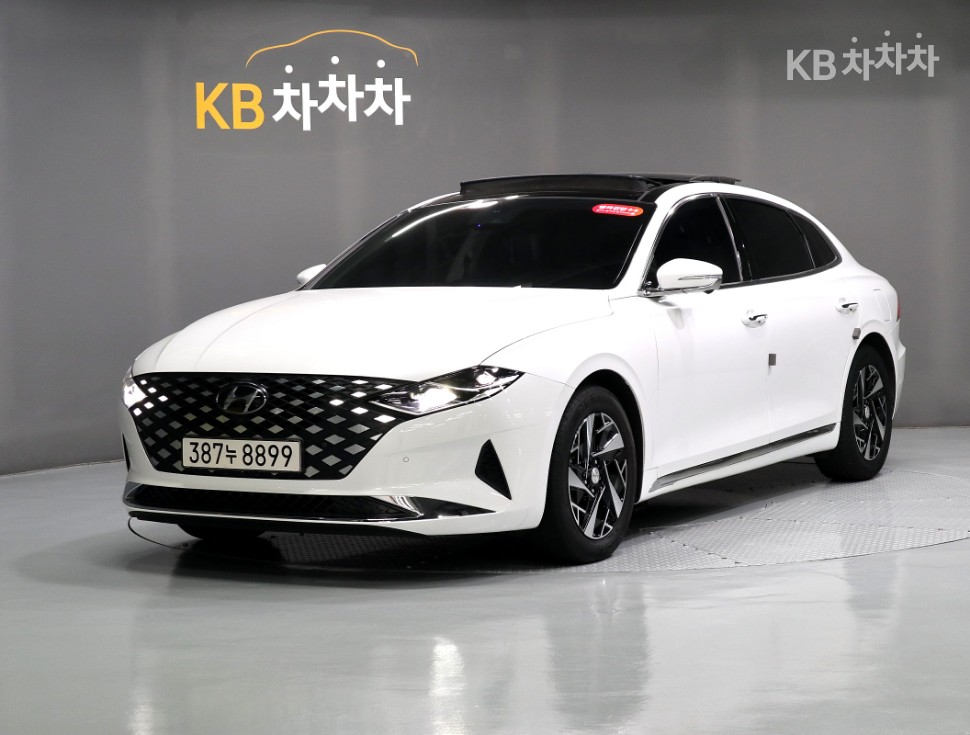 Hyundai Grandeur LE BLANC — фото 1