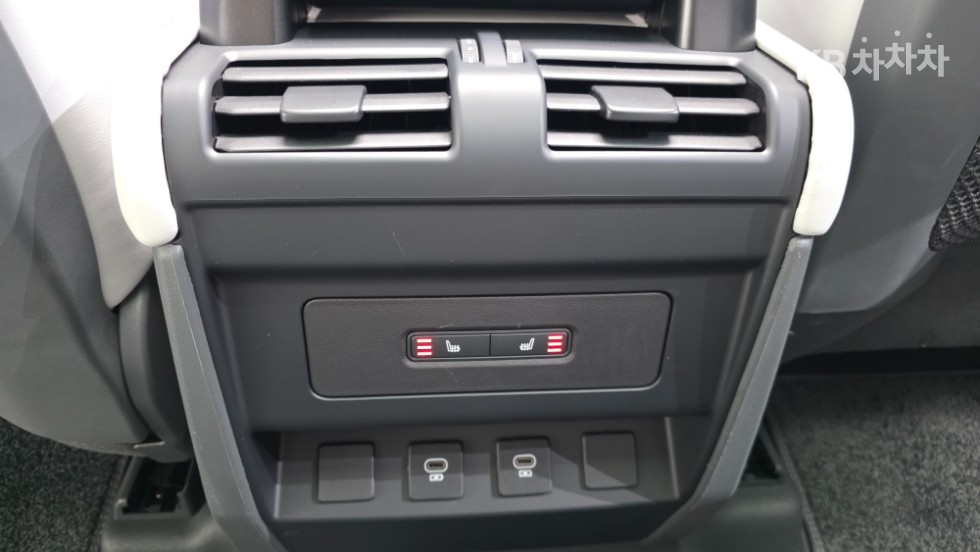 Land Rover Defender — miniaturë 18
