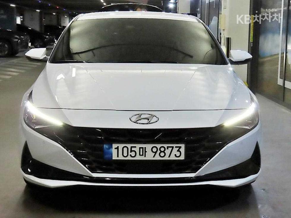 Hyundai Avante INSPIRATION — фото 2