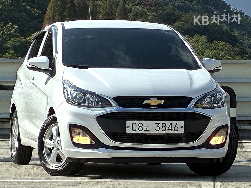 GM Korea Chevrolet Spark BASE MODEL — фото 1