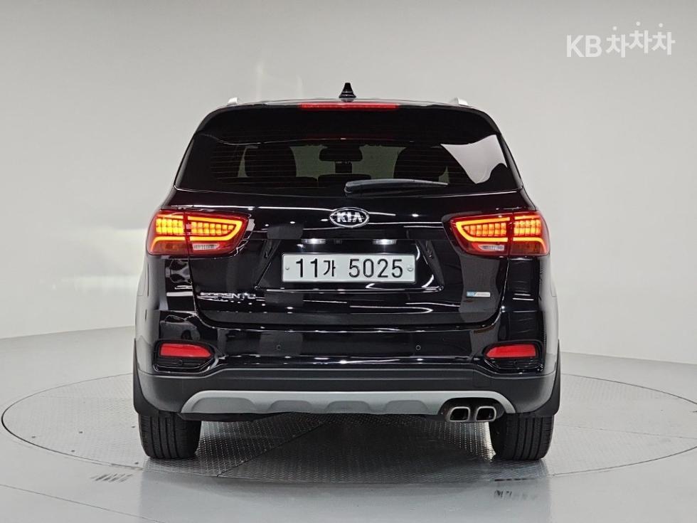 Kia Sorento Noblesse Special — фото 3