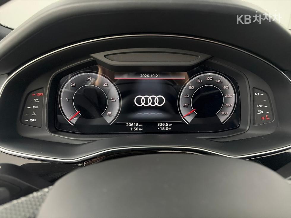 Audi Q7 — miniaturë 6