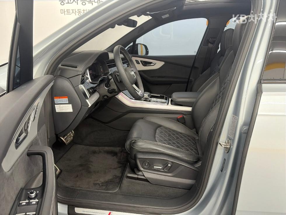 Audi Q7 — miniaturë 11