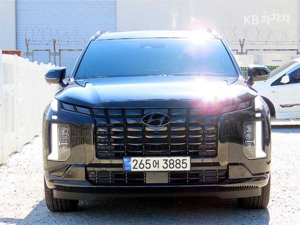 Hyundai Palisade Calligraphy Black Edition — фото 1