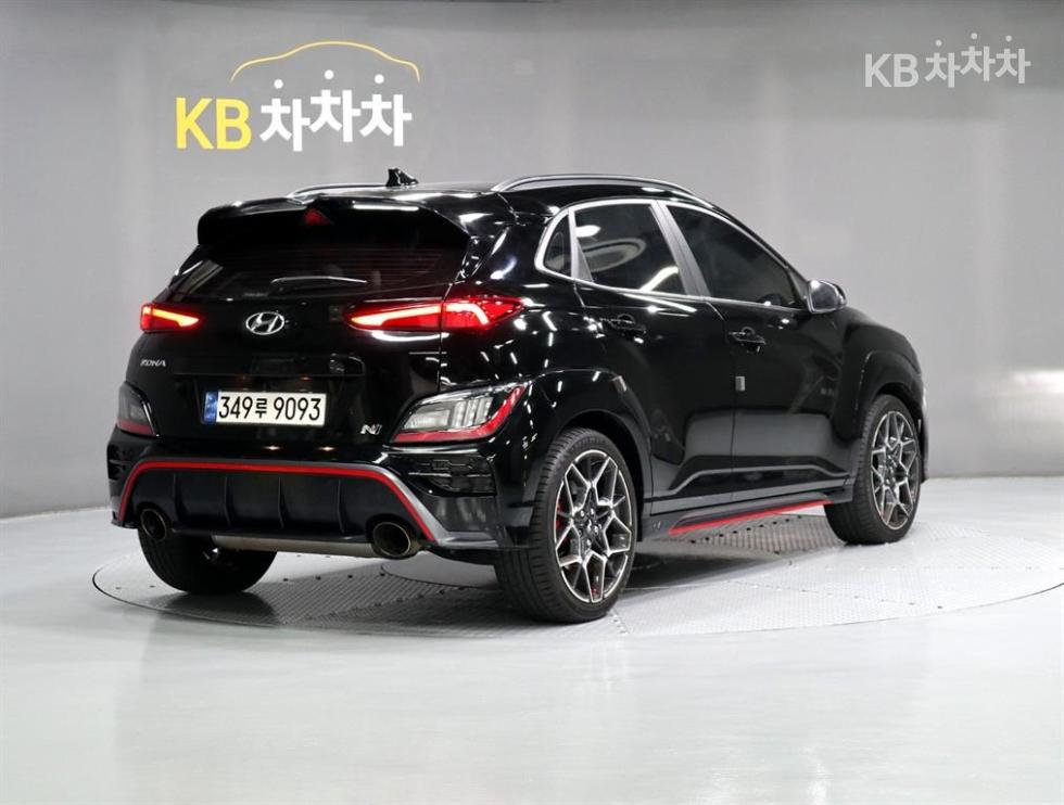 Hyundai BASE MODEL — фото 3