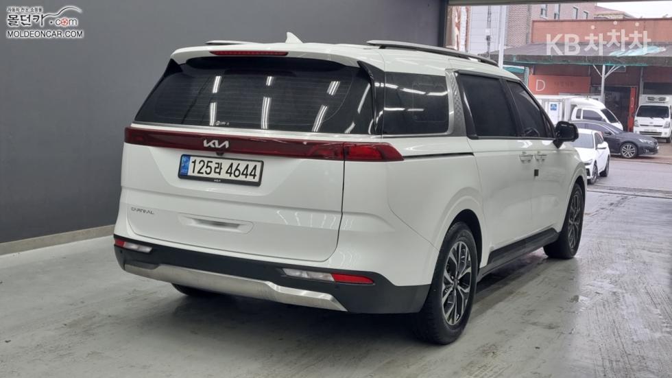 Kia Carnival SIGNATURE — фото 2