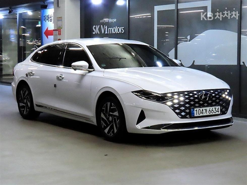 Hyundai Grandeur EXCLUSIVE — фото 1