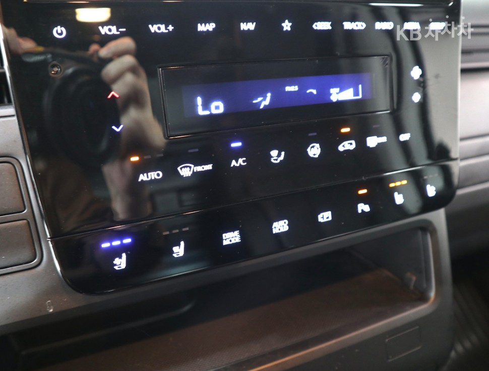 Hyundai Staria — miniaturë 13