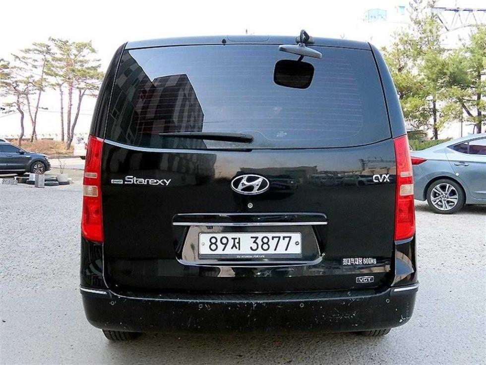 Hyundai Starex — miniaturë 4