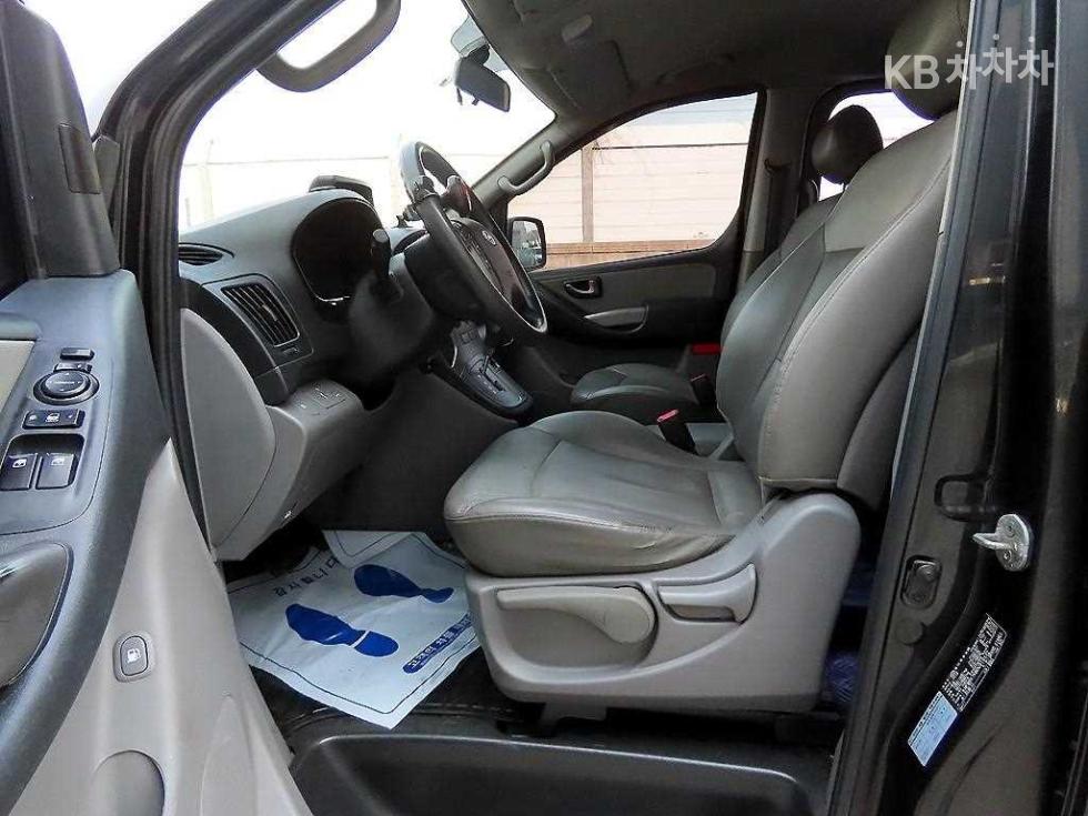 Hyundai Starex — miniaturë 5