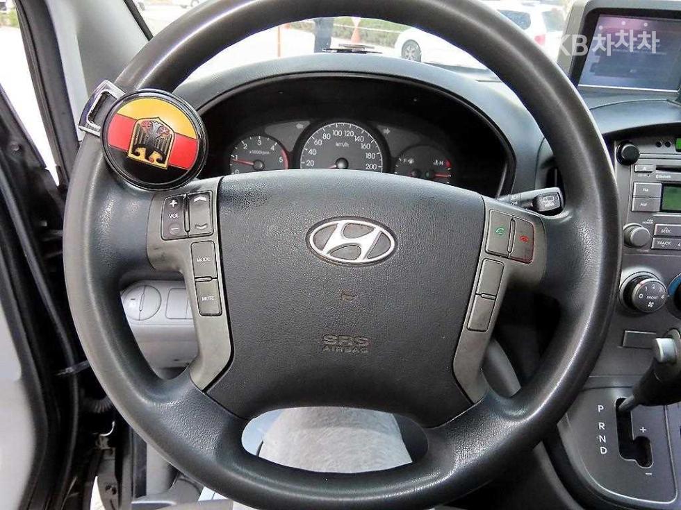 Hyundai Starex — miniaturë 8