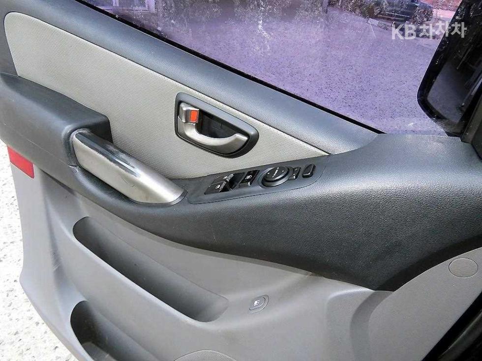 Hyundai Starex — miniaturë 11