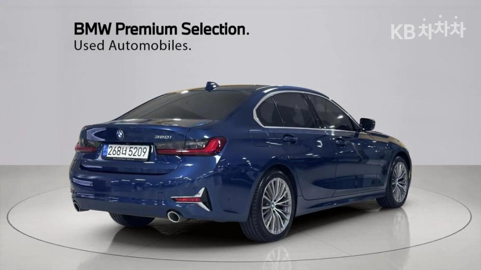 BMW 3 Series BASE MODEL — фото 2