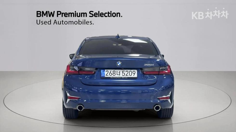 BMW 3 Series BASE MODEL — фото 4