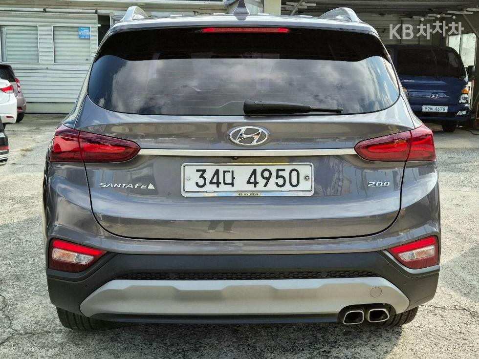 Hyundai Santa Fe EXCLUSIVE — фото 3