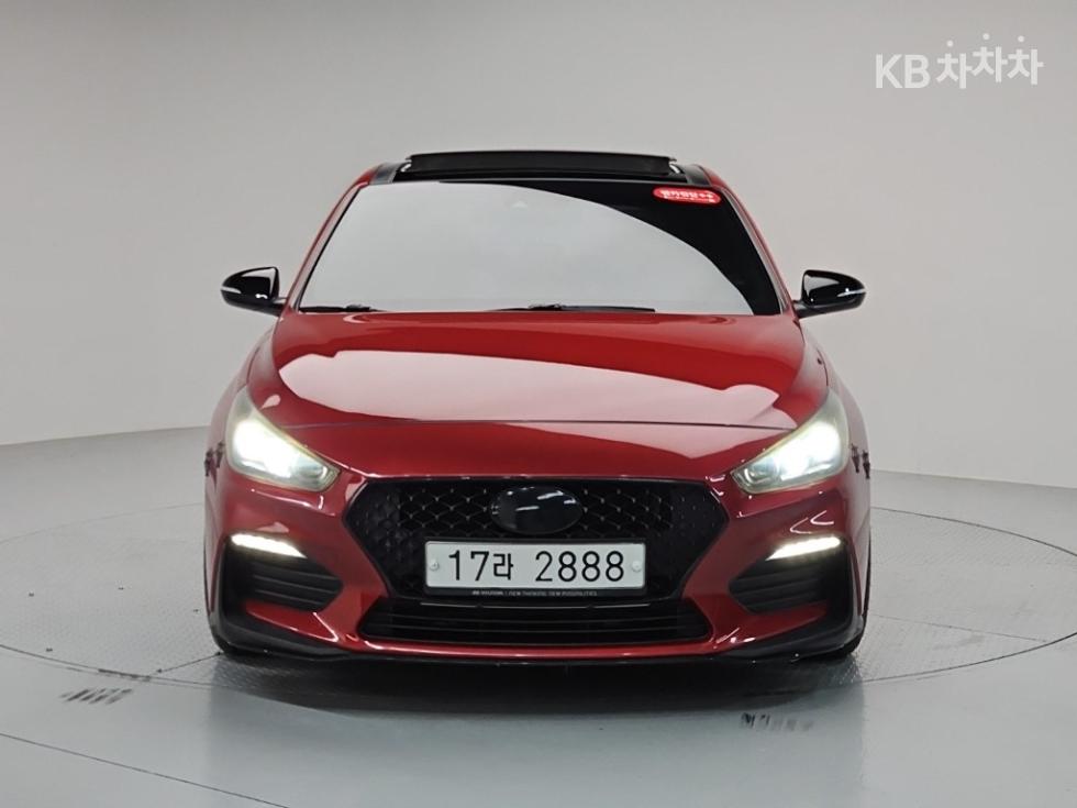 Hyundai i30 N Line — фото 2