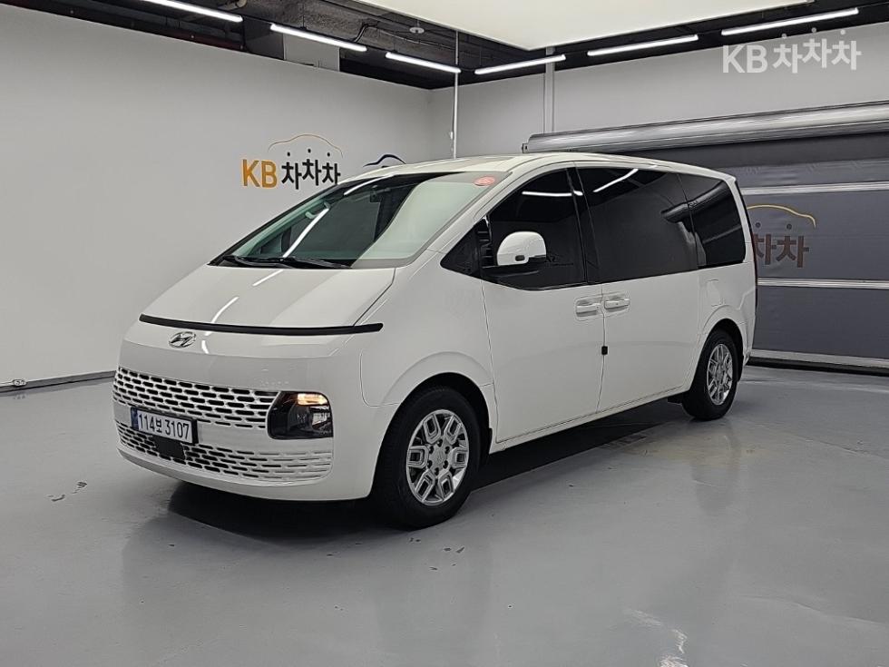 Hyundai Staria — фото 1