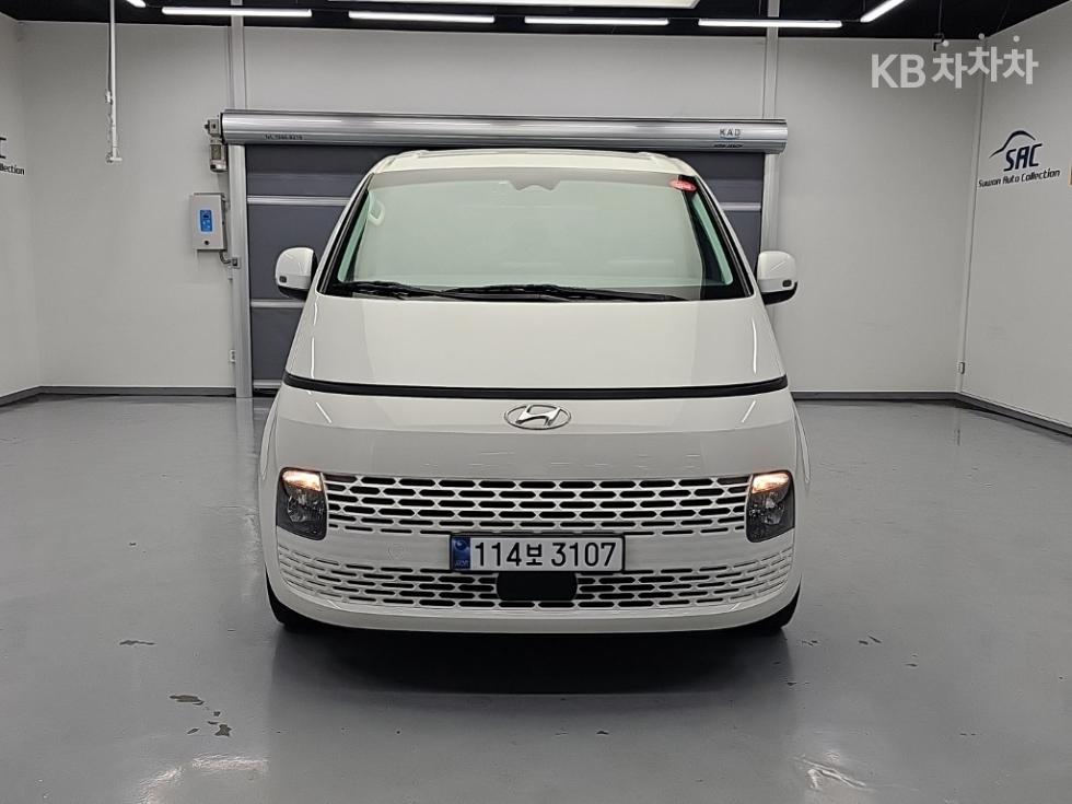 Hyundai Staria — фото 2
