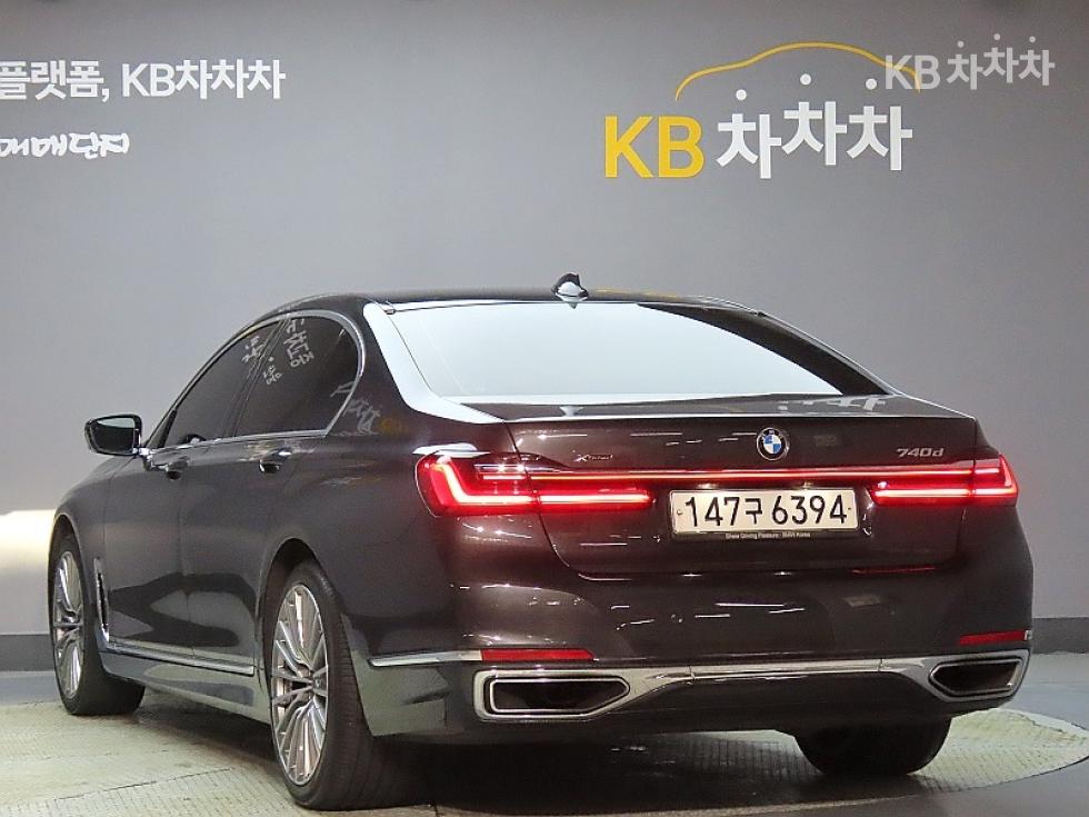 BMW 7 Series Design Pure Excellence — фото 4
