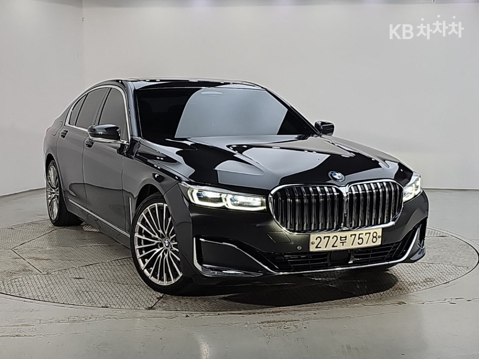 BMW 7 Series Design Pure Excellence — фото 2