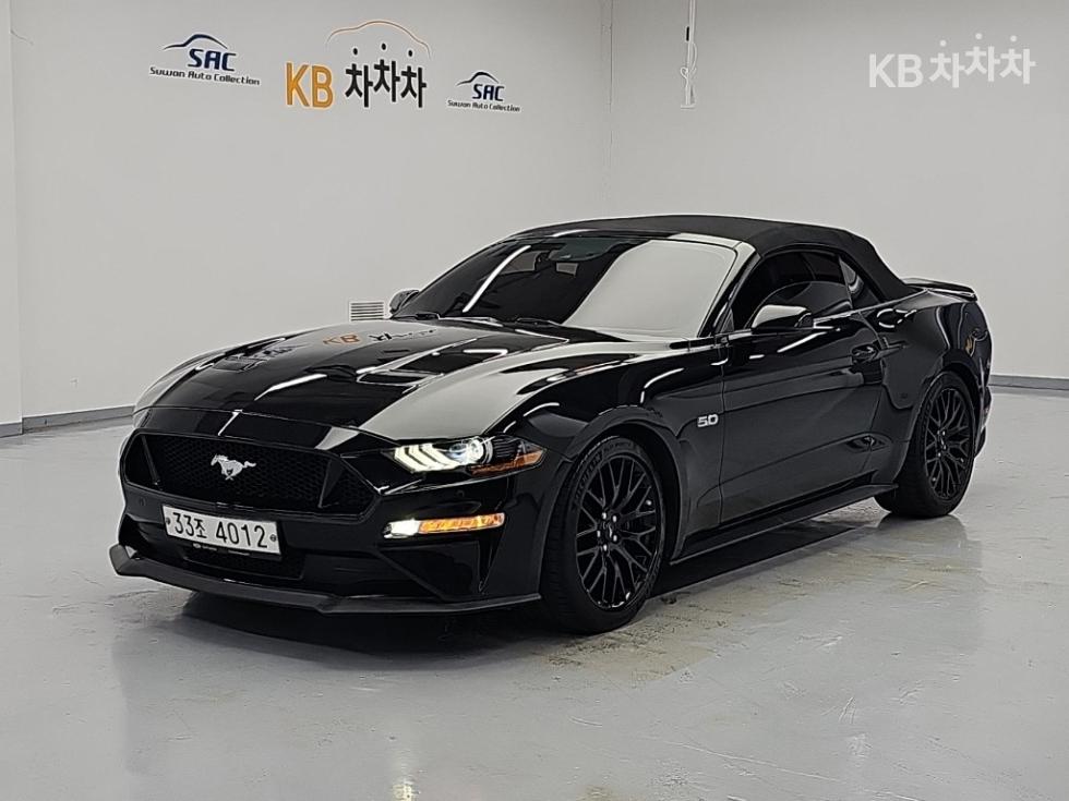 Ford Mustang Premium — фото 1