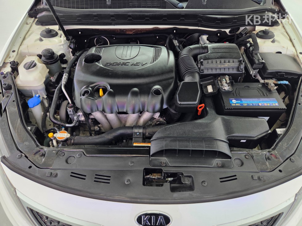 Kia K5 — miniaturë 17