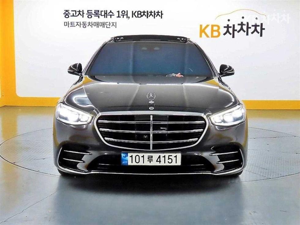 Mercedes-Benz S-Class BASE MODEL — фото 1