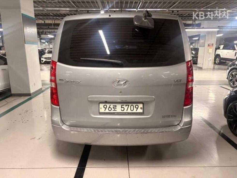 Hyundai Starex Smart — фото 3