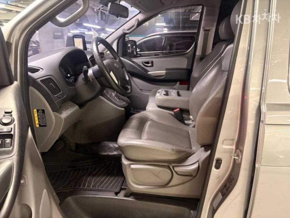 Hyundai Starex Smart — фото 4