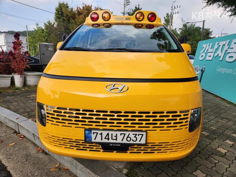 Hyundai Staria — фото 2