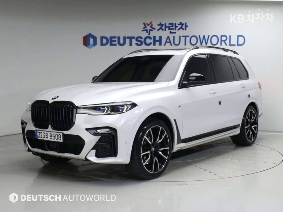 BMW X7 M Sport — фото 3