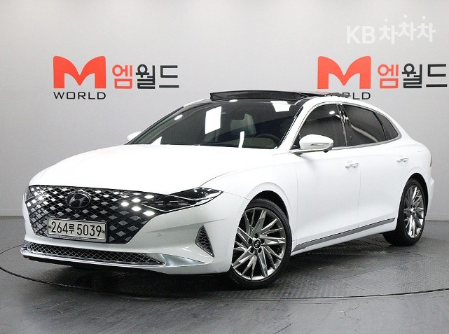 Hyundai Grandeur CALLIGRAPHY — фото 1
