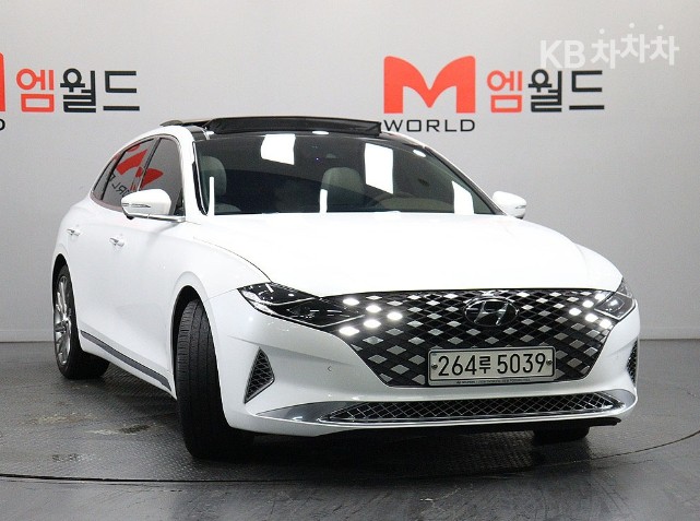 Hyundai Grandeur CALLIGRAPHY — фото 2