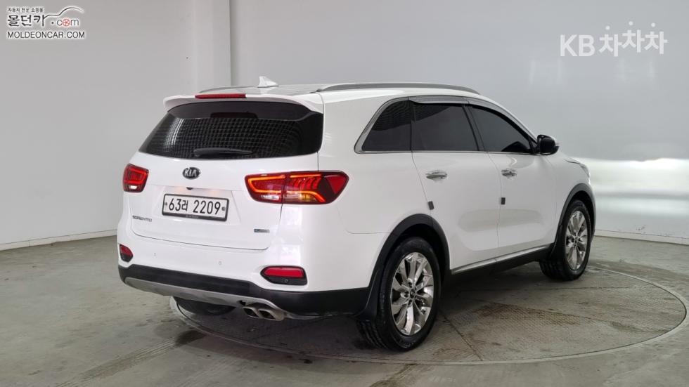 2018 - kia sorento