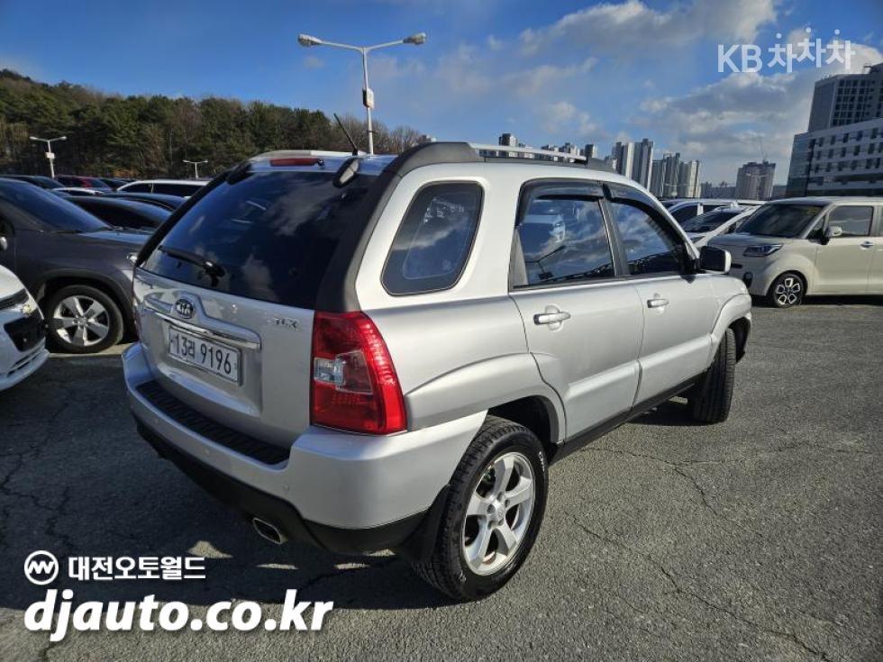 2009 - kia sportage