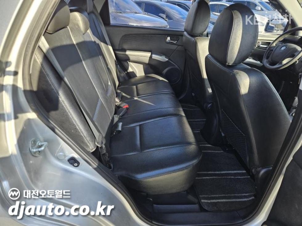 2009 - kia sportage