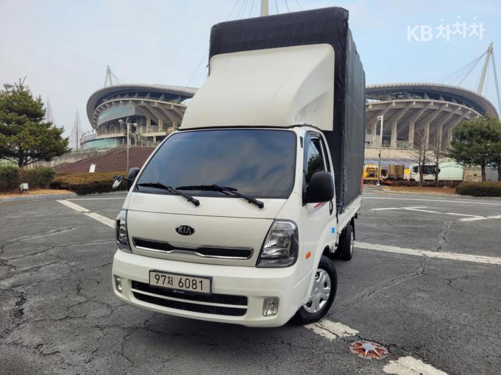 2020 - kia bongo iii