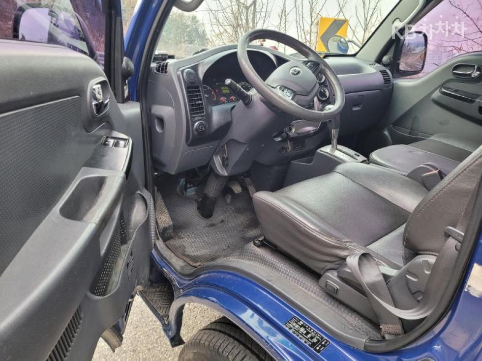 2014 - kia bongo iii
