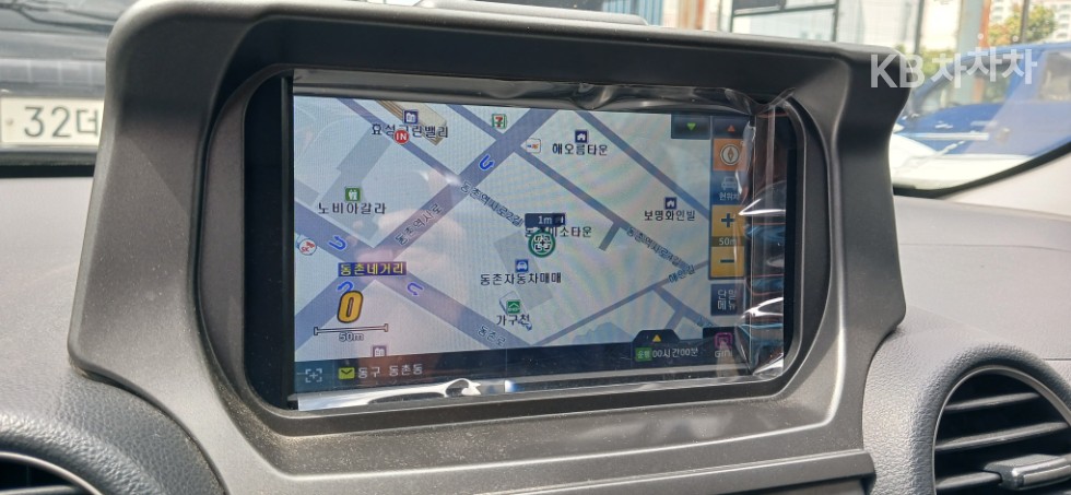 Kia Carens — miniaturë 2