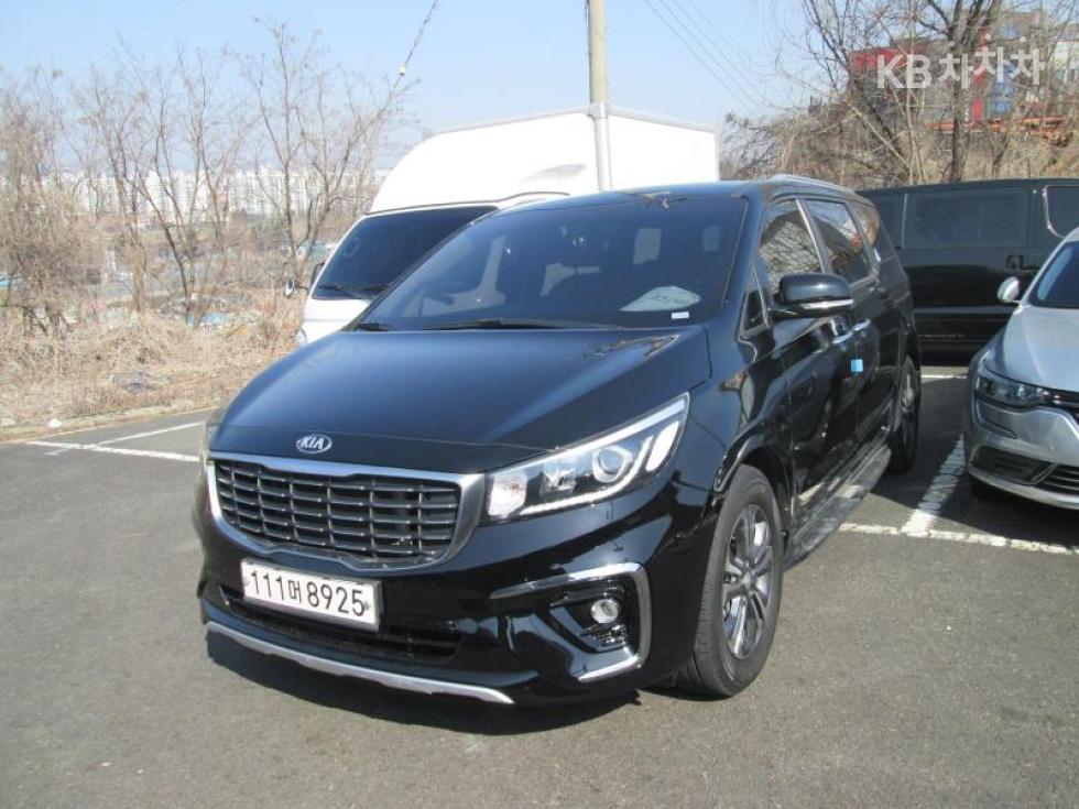 2020 - kia carnival
