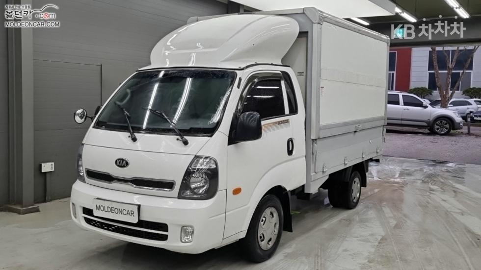 2013 kia bongo iii