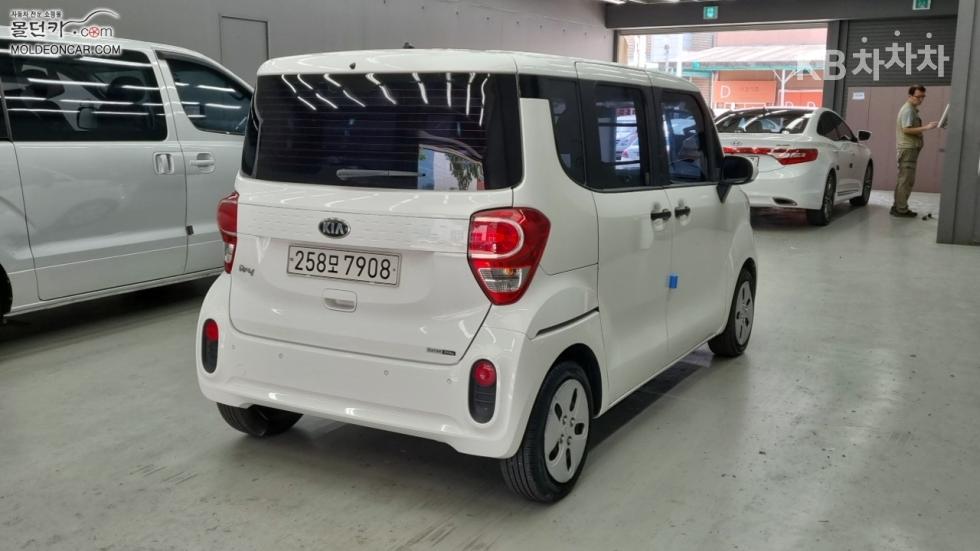 2020 - kia ray