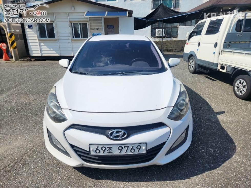 2014 hyundai i30