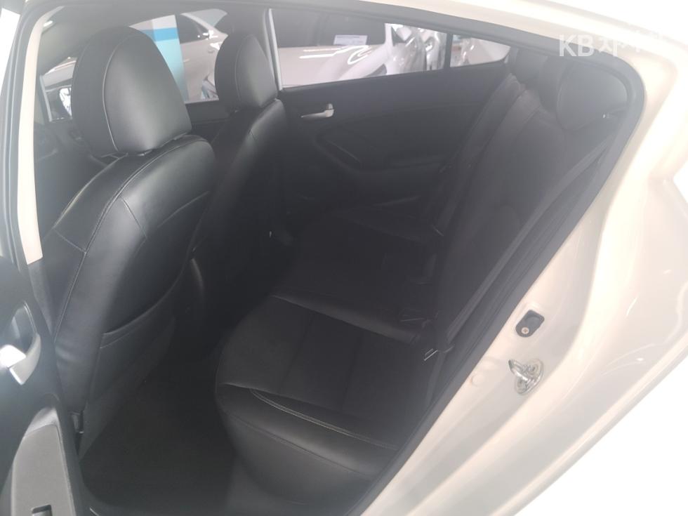 2013 - kia k3