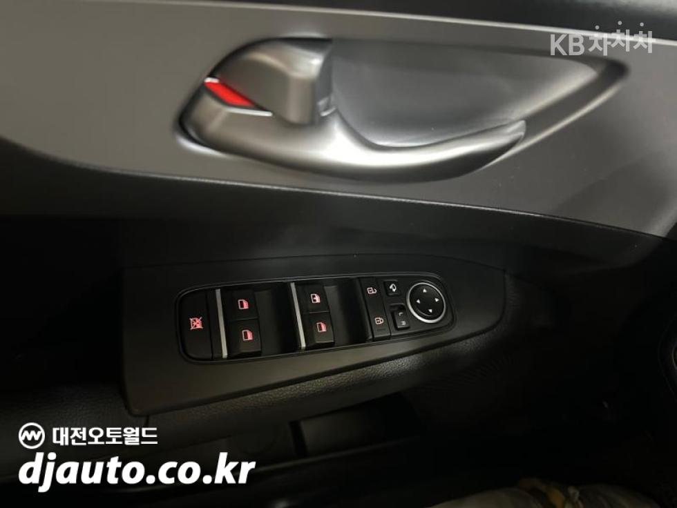 2022 - kia k3