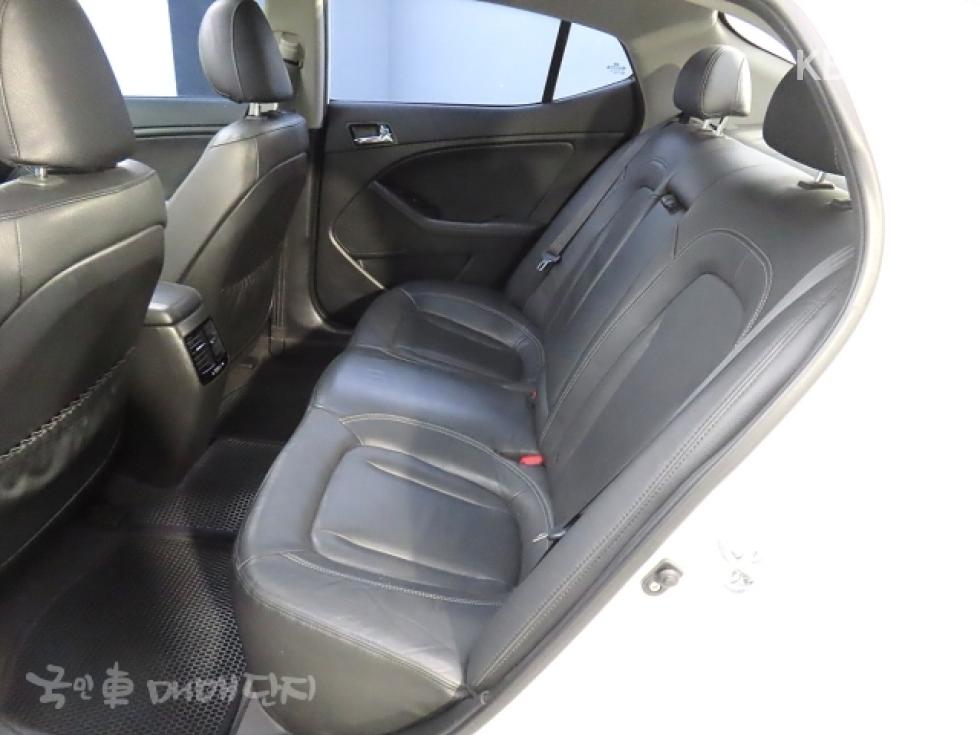 2011 - kia k5