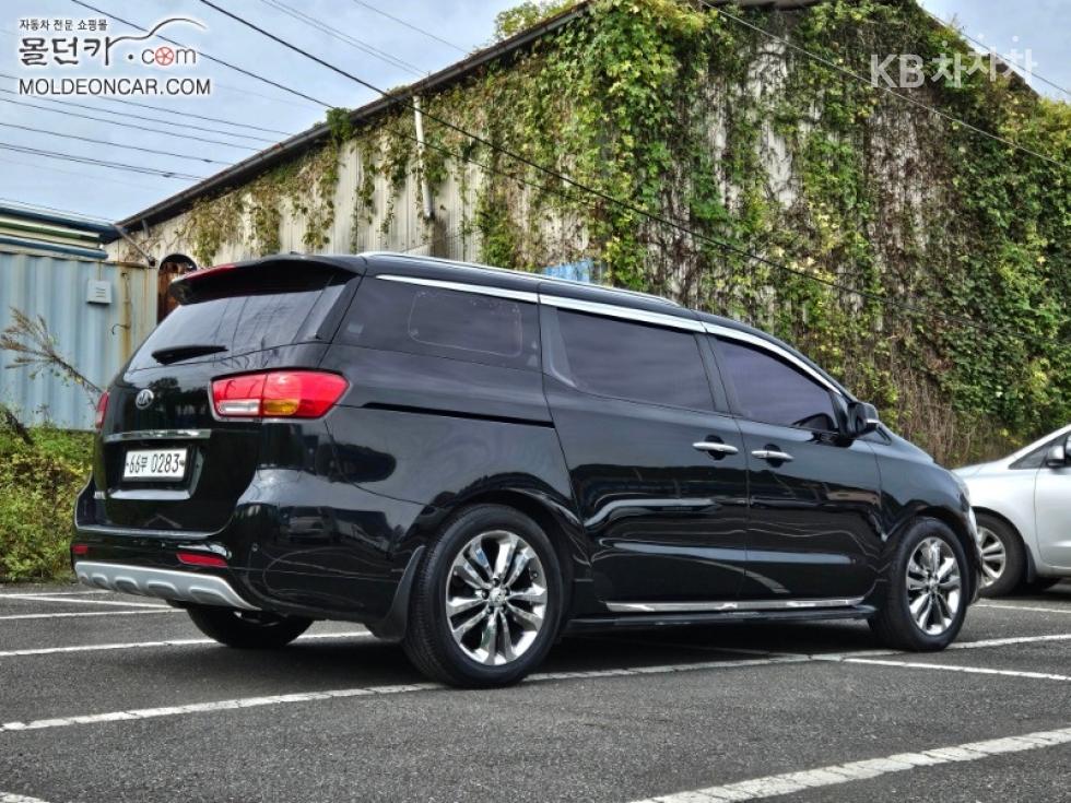 2016 - kia carnival