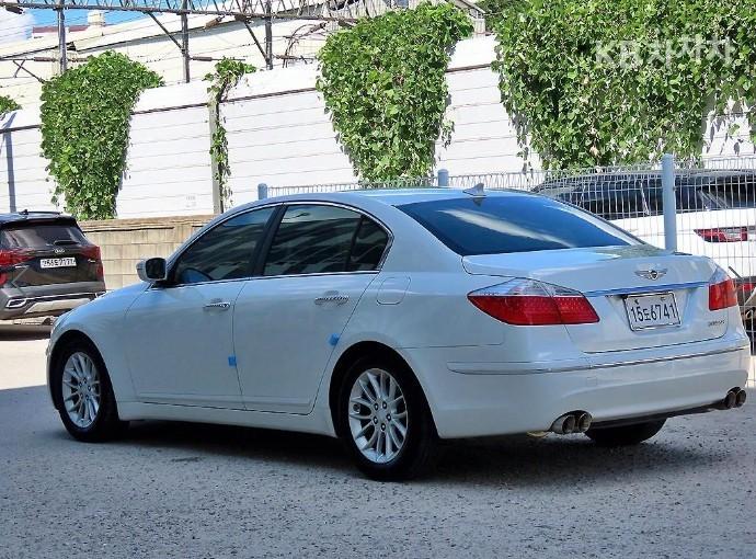 Hyundai Genesis BH380 Export Type Luxury 4