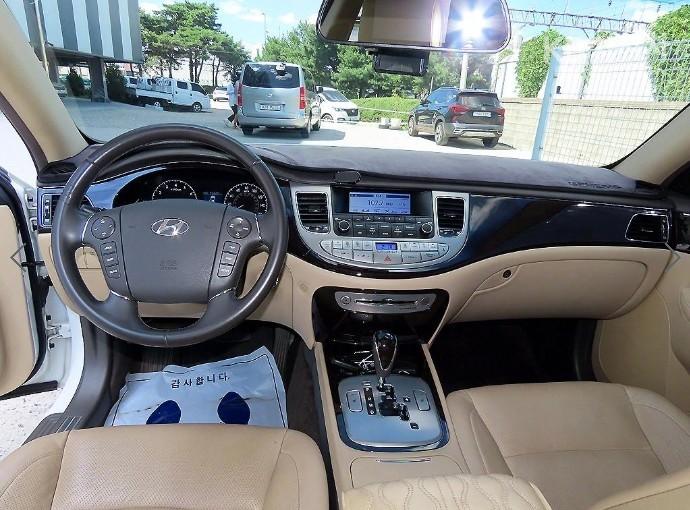 Hyundai Genesis BH380 Export Type Luxury 8