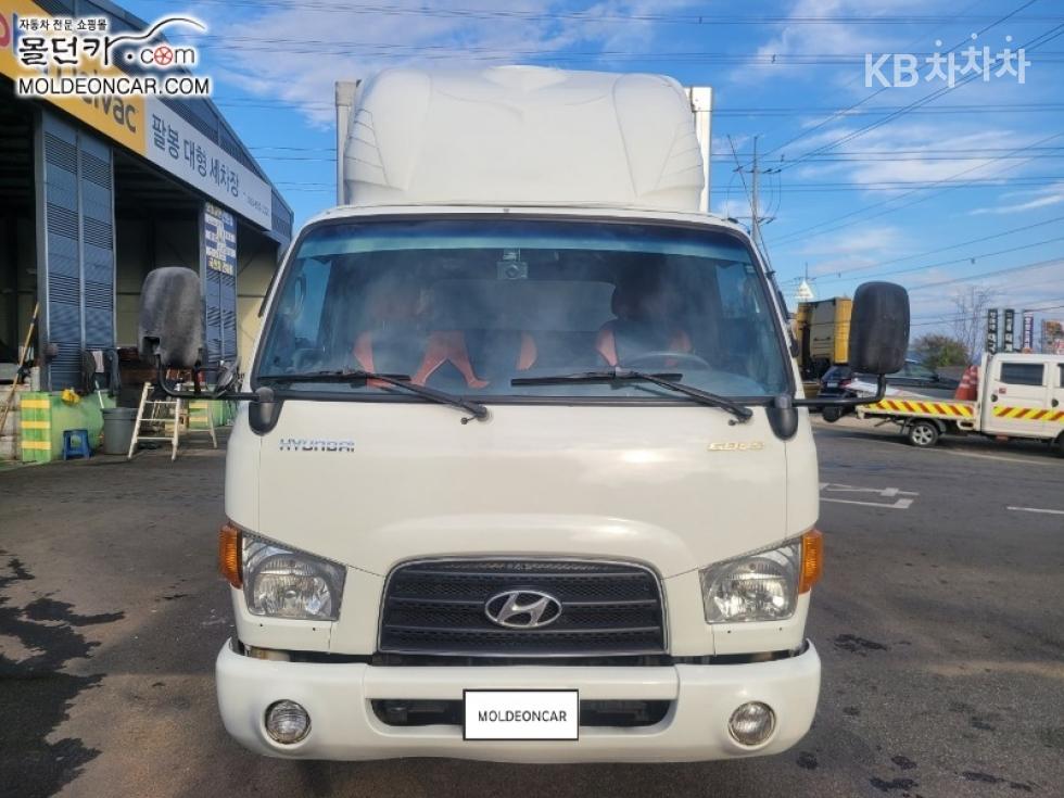 Hyundai E-Mighty